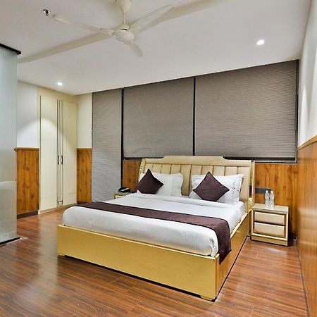Clay Inn Hotels, Paschim Vihar Delhi  Extérieur photo